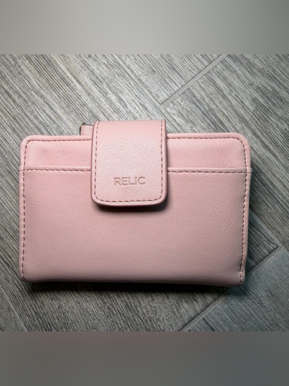 Relic by Fossil Molly Multifunction Wallet Blush Detachable Floral Card Holder